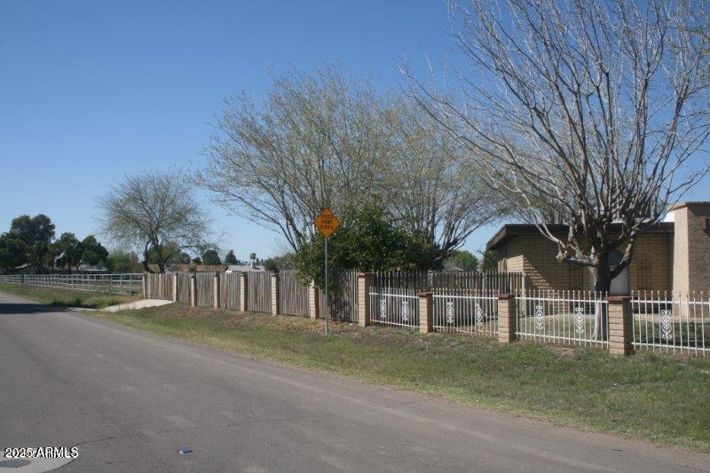 Side Street