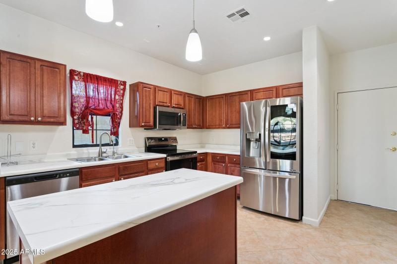 1702 E Bell Rd 190