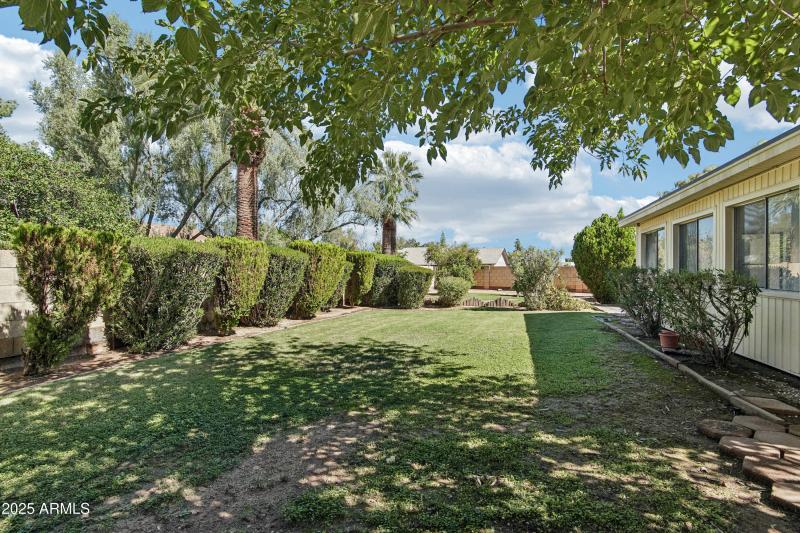 38-print-W Mendoza Ave-S1810-028