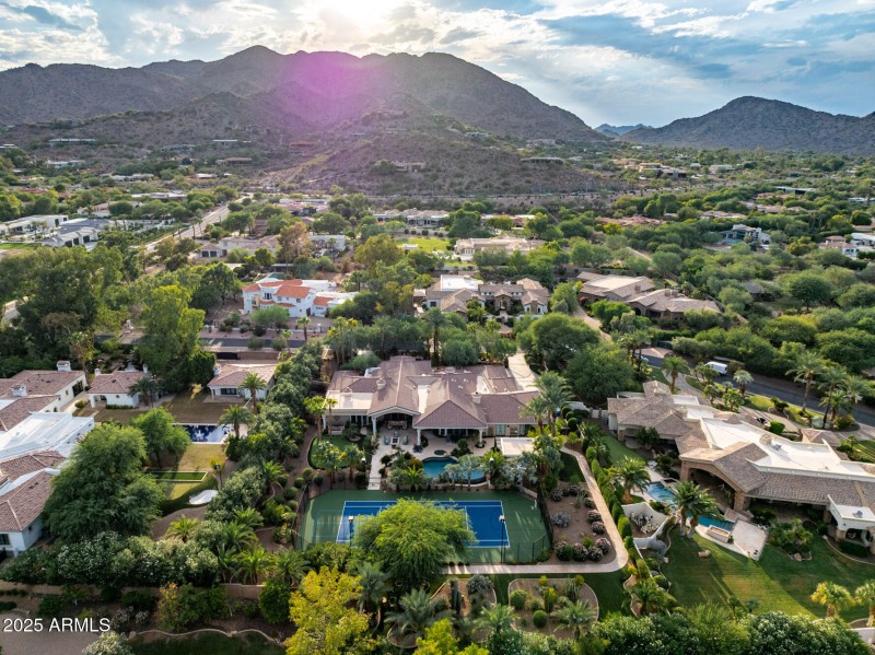 MLS - 8305 N 50th St - Paradise Valley,