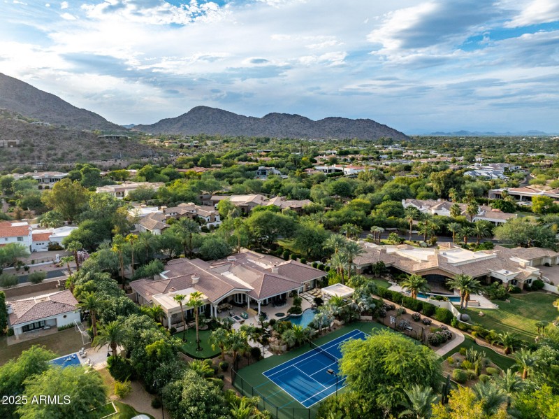 MLS - 8305 N 50th St - Paradise Valley,