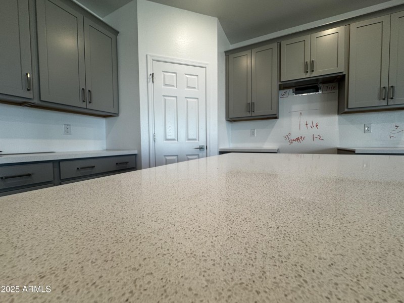 008_Kitchen
