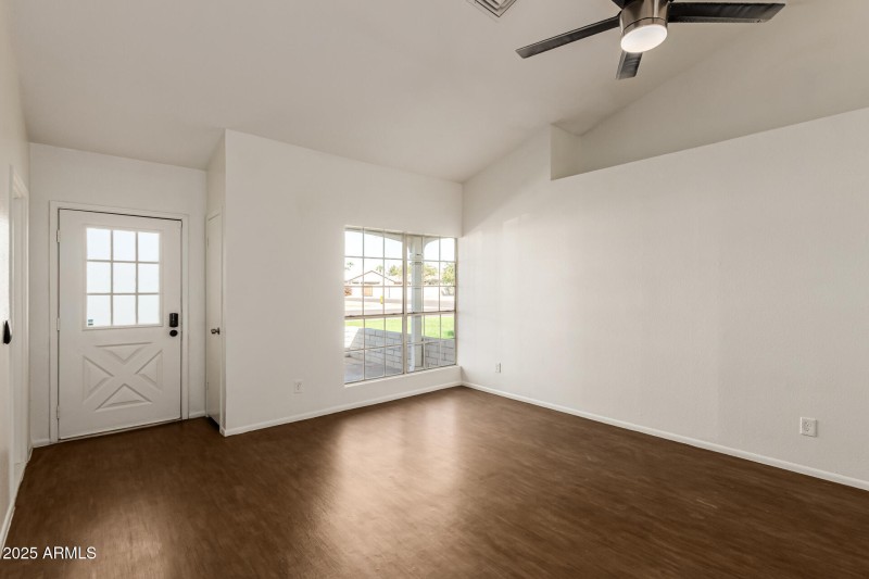 8503 W BLOOMFIELD RD