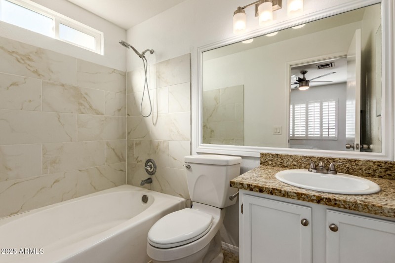 8503 W BLOOMFIELD RD