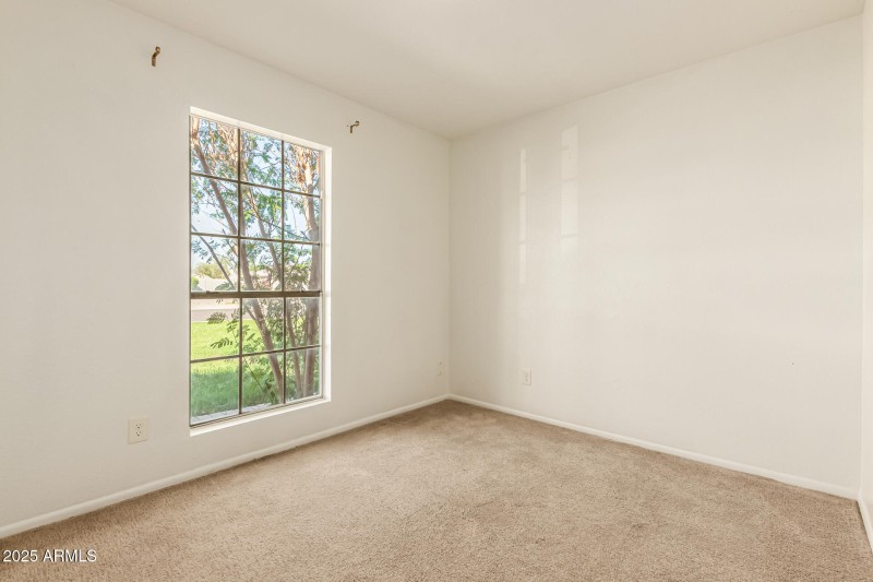 8503 W BLOOMFIELD RD