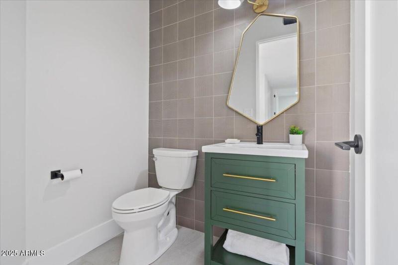 GUEST HALF BATH