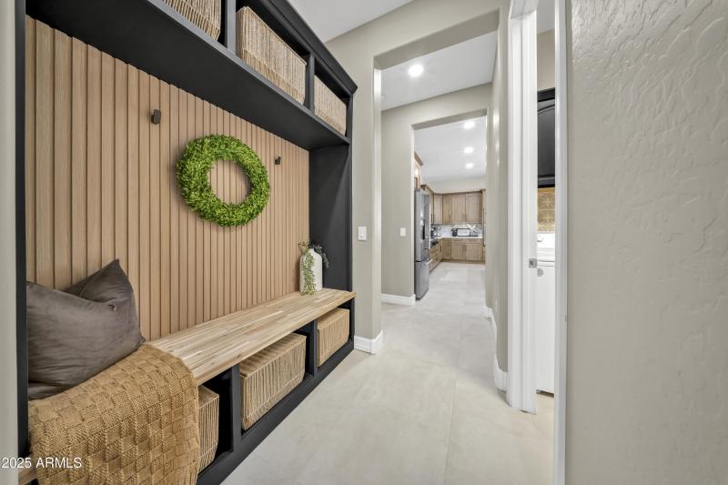 MUDROOM