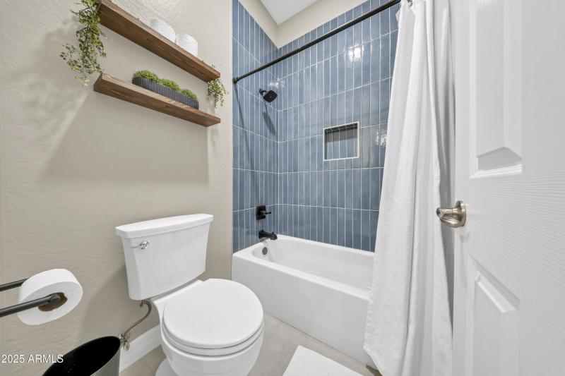 SECONDARY BATHROOM