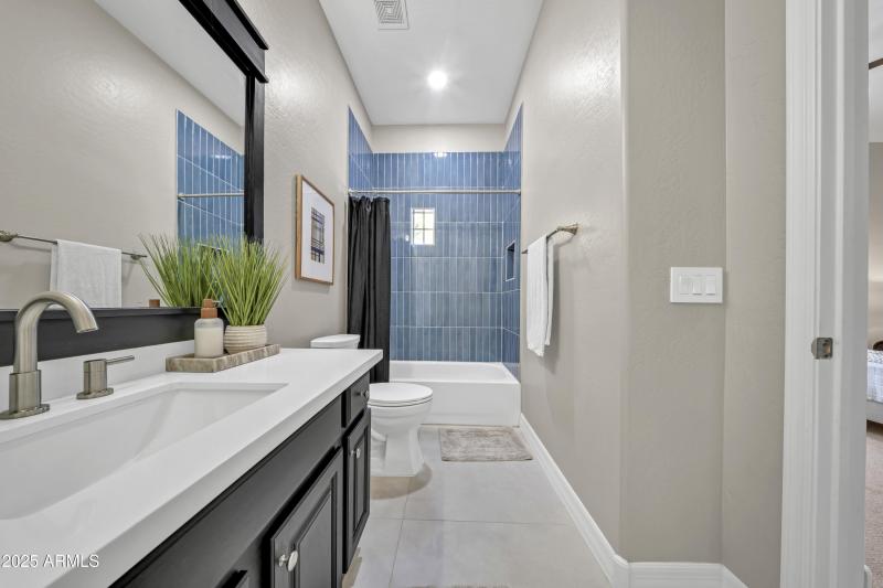 SECONDARY BATHROOM