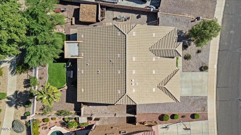 07-DJI_20251017103851_0429_D