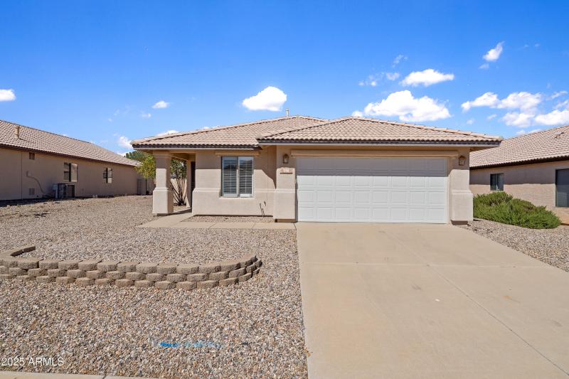 Front Yard - 28