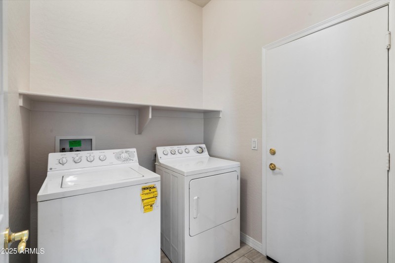 26-Laundry Room