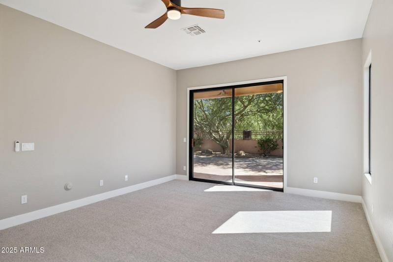 18-web-or-mls-8179-e-sierra-pinta-dr