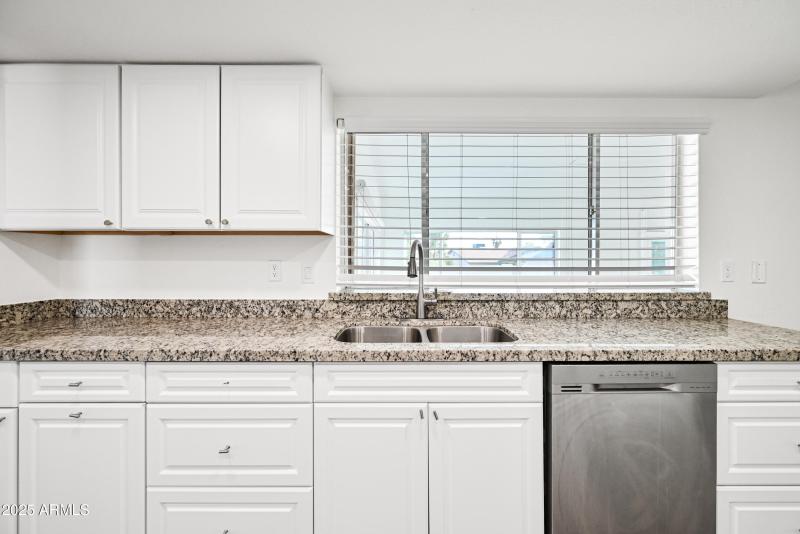 4-5761WCS-ocupix-10-17-2025