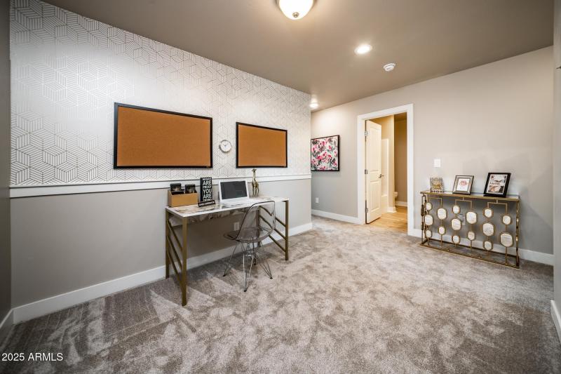 LOFT