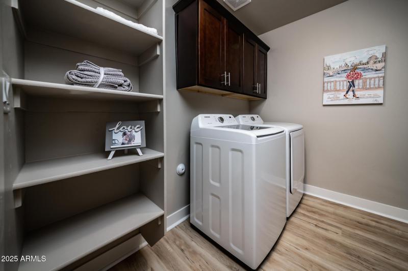 LAUNDRY UPSTAIRS