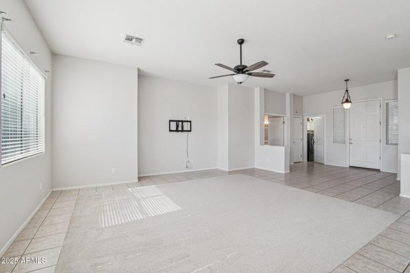 7-web-or-mls-W Ironwood St-S2010-007