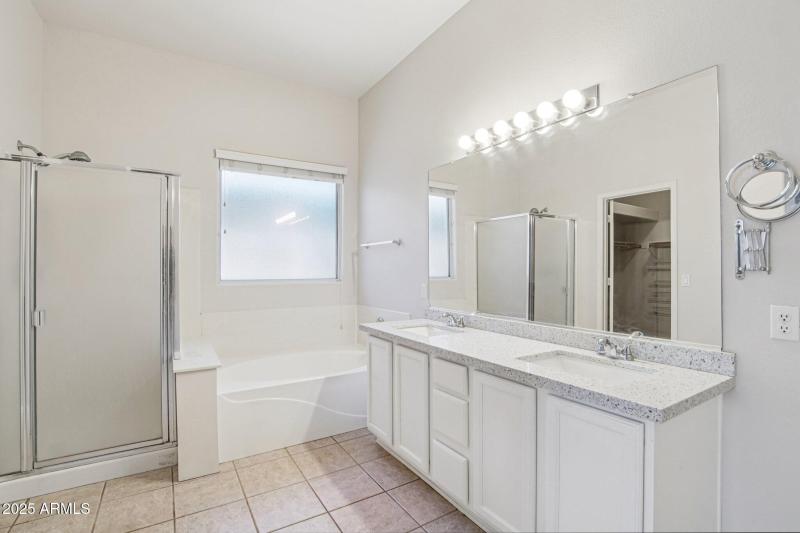 16-web-or-mls-W Ironwood St-S2010-016