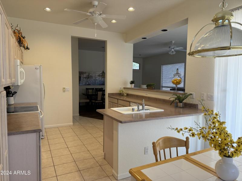 Kitchen-Dining area