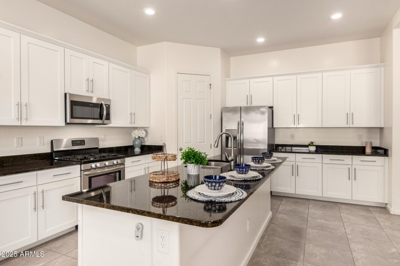 14 - Swayback 10502 - Copy - Copy - Copy