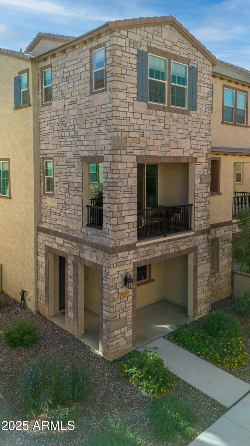 Full Condo View