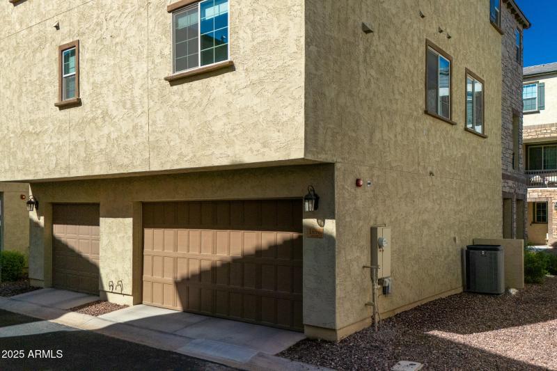 2 Car Garage