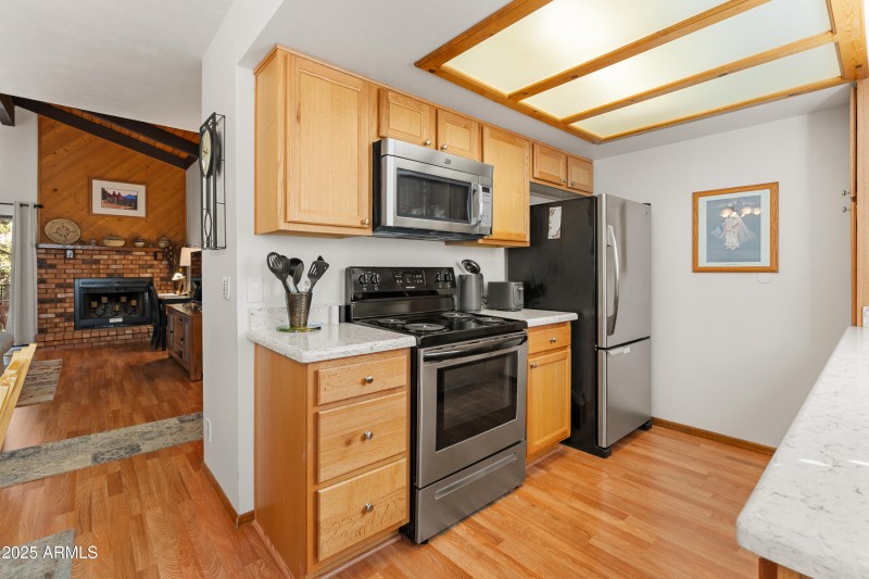 Oak Creek Estados A9 - Kitchen