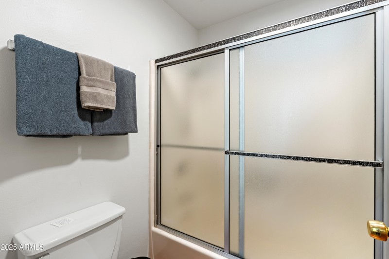 Oak Creek Estados A9 - Primary Suite