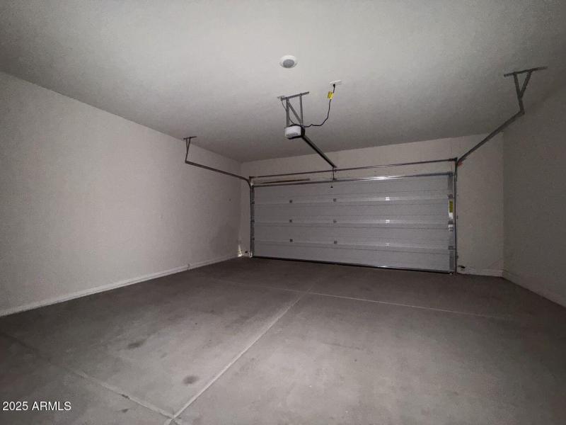Garage 1