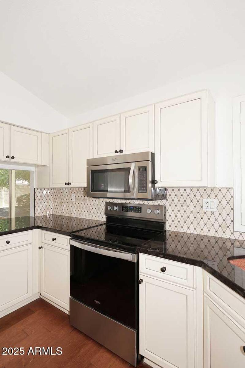 Kitchen-Range