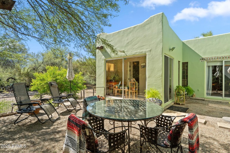 Backyard Desert Oasis