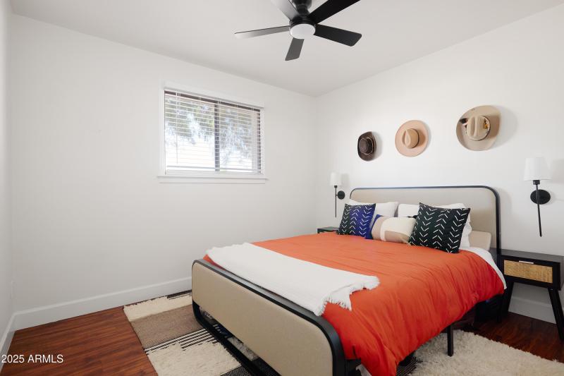 PropertyImageCo_4226N84thPl_WEB_26