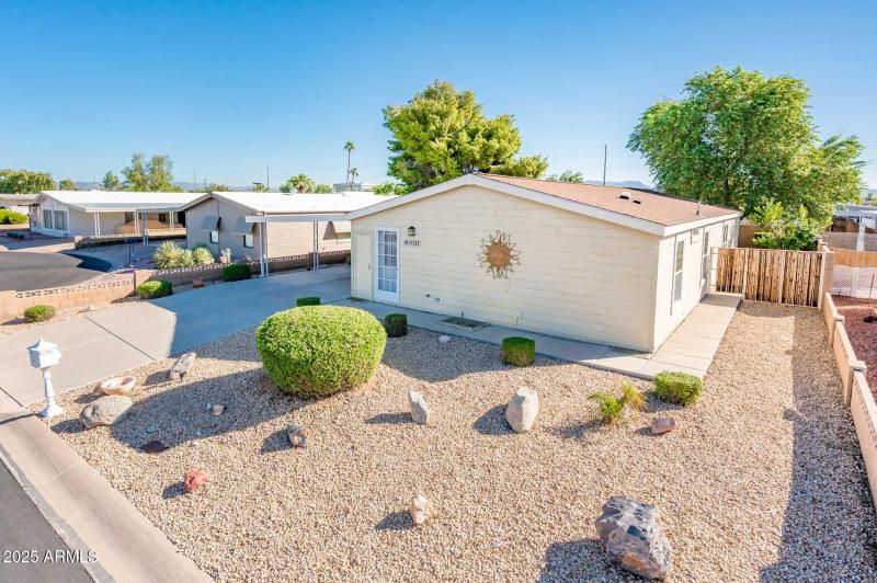 16229 N 35th Pl - MLS-3