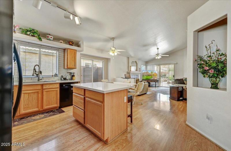 03-Kitchen Entry