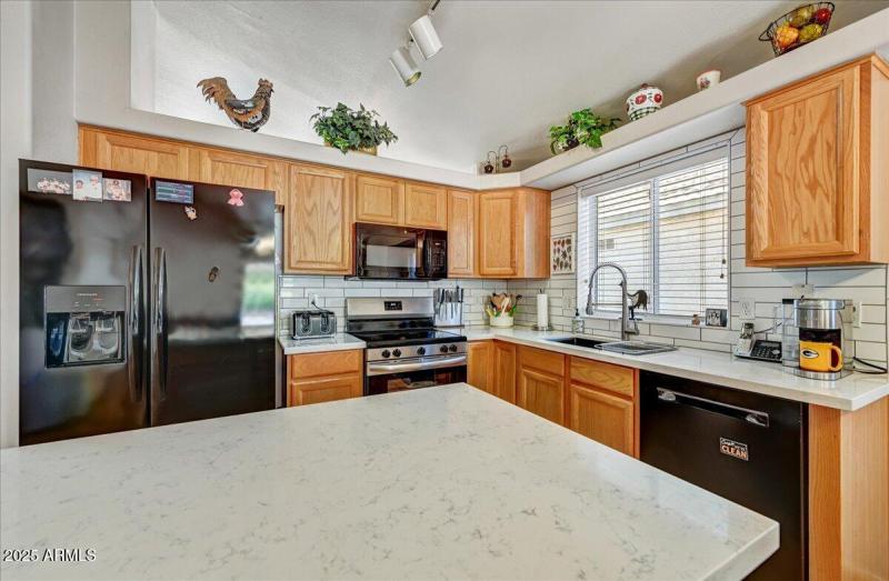 05-Kitchen Detail