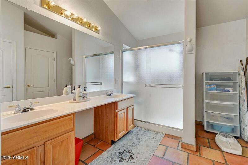 09-Primary Bath