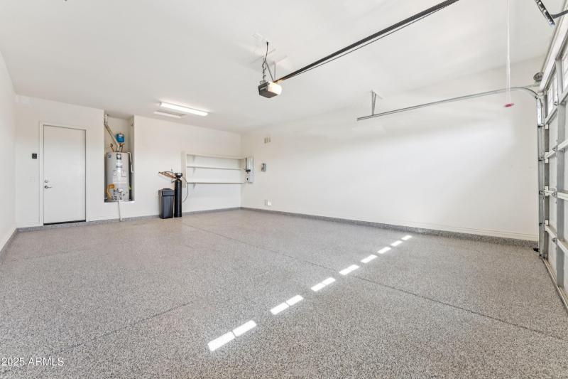 Oversized 2-Car Garage