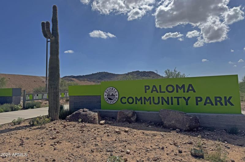 Paloma Park Nearby