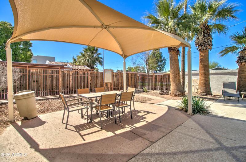 5134 E Edgemont Ave-45