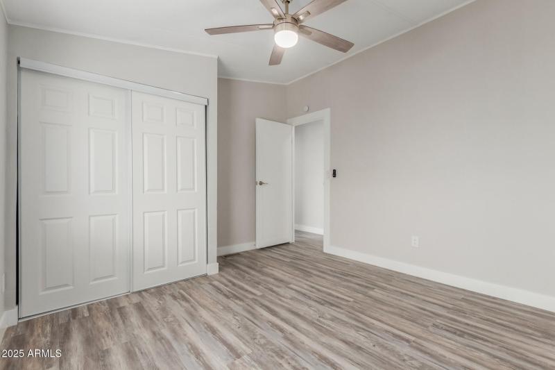 27 Union Hills