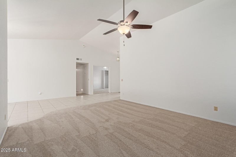 1531 E Buena Vista Dr