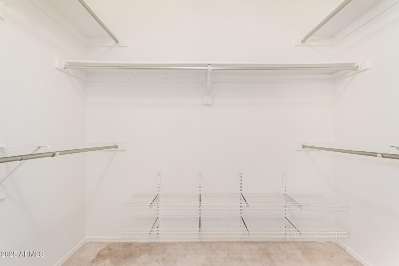 1531 E Buena Vista Dr