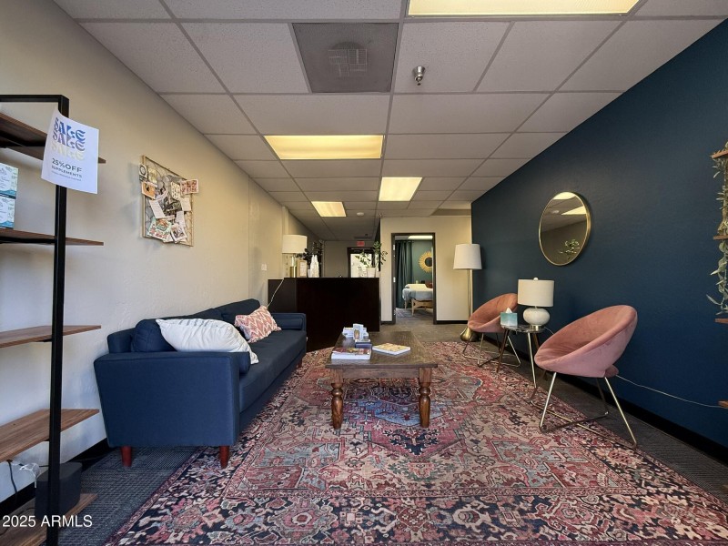 Suite 505 Reception