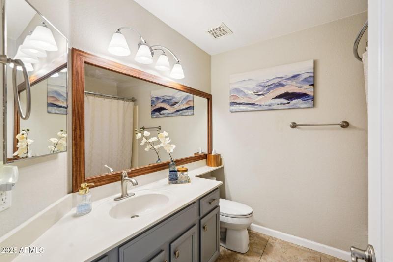 29-web-or-mls-W Sandra Ter-S2110-029