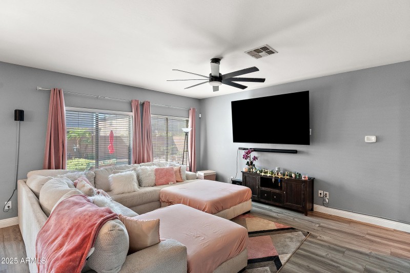 Living Rm 2