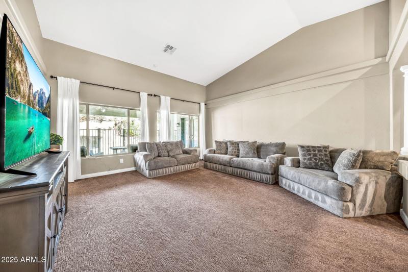 13204 W San Miguel Ave-8