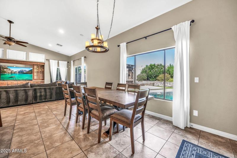 13204 W San Miguel Ave-12