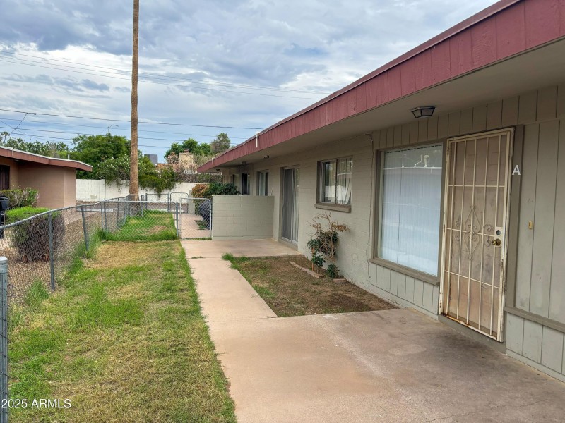 719 North Cherry (2)