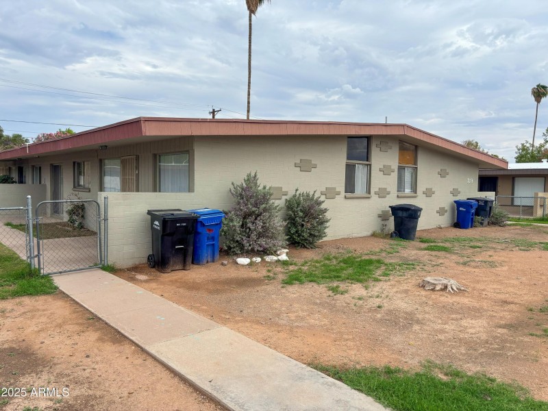 719 North Cherry (3)