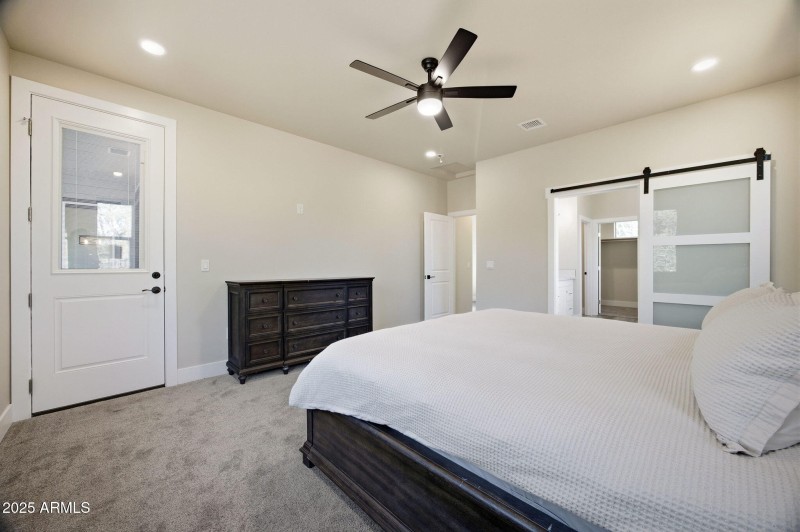 2701NEagleViewLp-ShowLowAZ-16